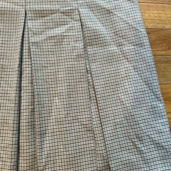 Petite Sophisticate Pleated Wool Blend Skirt – Gray, Size 2 - Picture 8 of 9